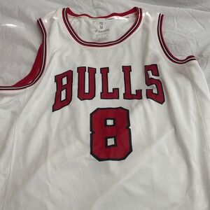 Fanatics White and Red Bulls Basketball Jersey